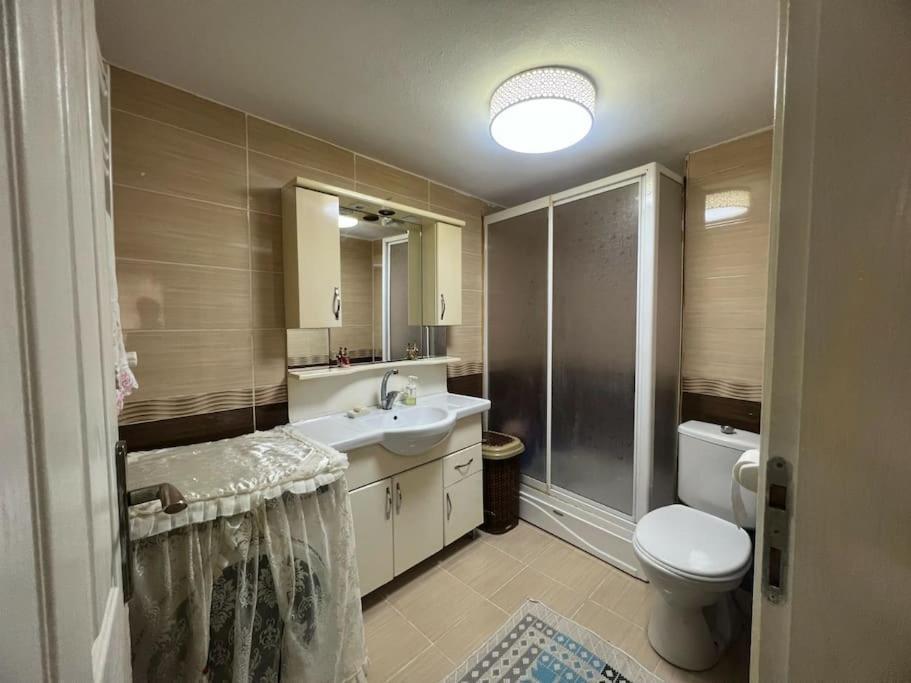 Appartamento 3+1 Ebeveyn Banyolu